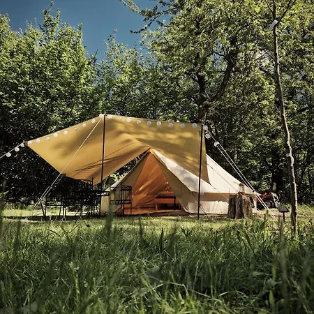 Campsite Woodmood Leuk