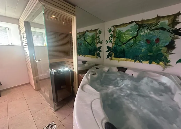 Woodmood Kamp alanı *