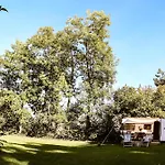 Woodmood Camping *