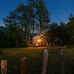 Woodmood Camping *